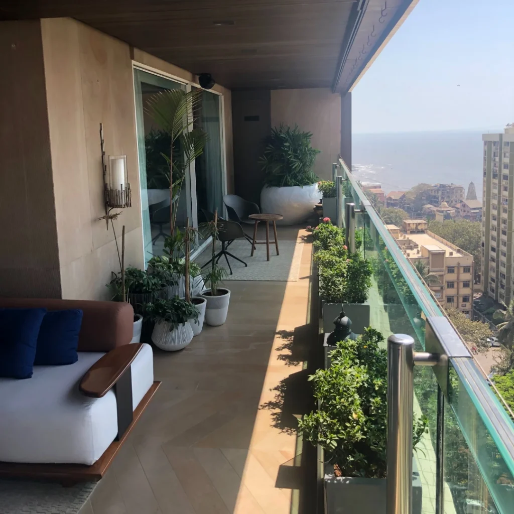 owned-residence-india-003