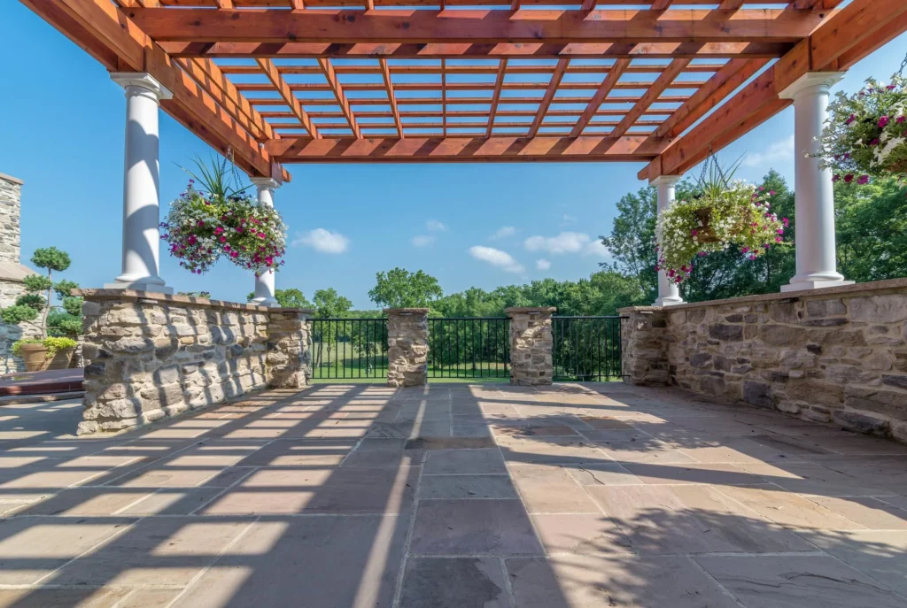 countryside-classic-villa-united-states-08