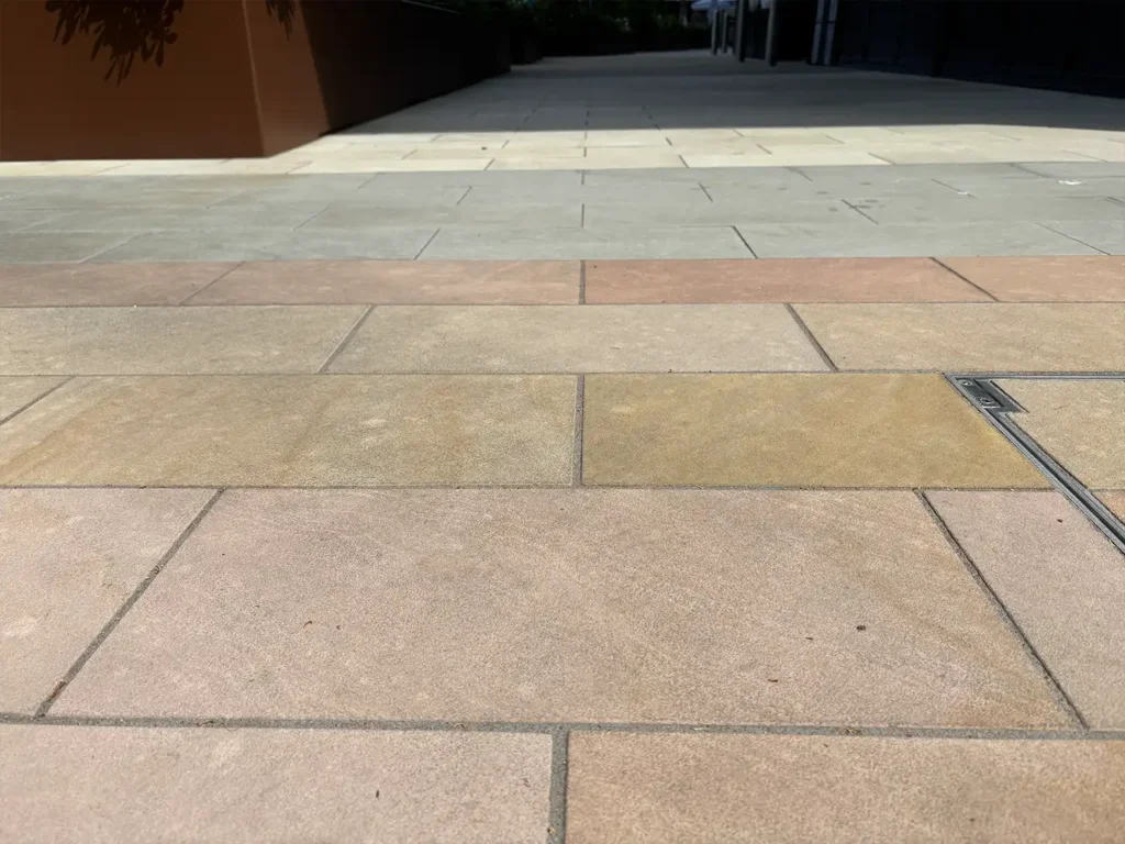 district-plaza-united-kingdom-006